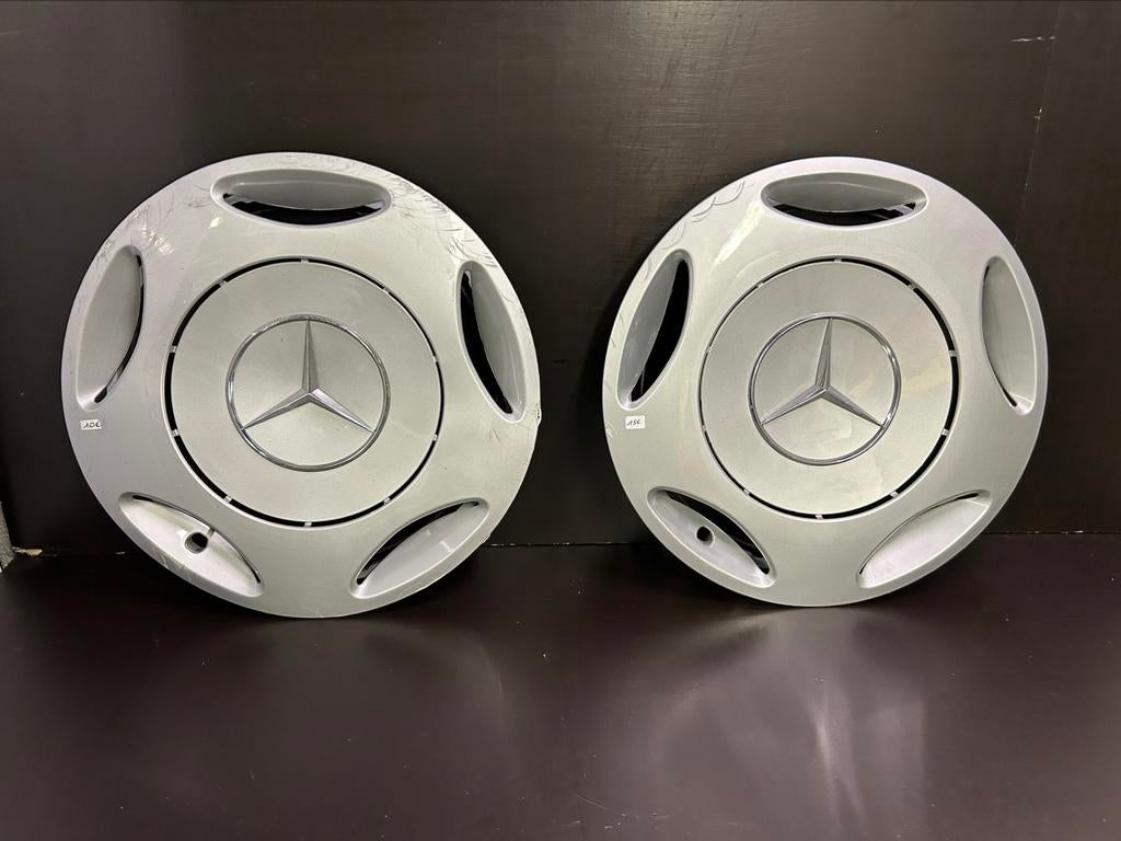 2 Mercedes klasse C W202 15" wieldop, Gebruikt