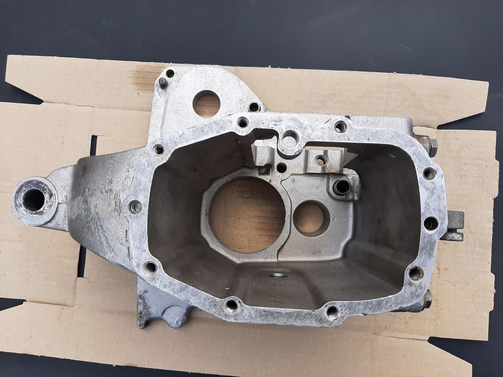 Harley Davidson EmptyTransmission Gearbox, Motos, Motos | Harley-Davidson, Particulier