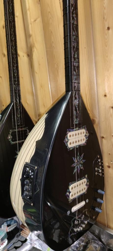 Elektro saz baglama met ritmische equilizer USB, Muziek en Instrumenten, Snaarinstrumenten | Gitaren | Bas, Ophalen of Verzenden