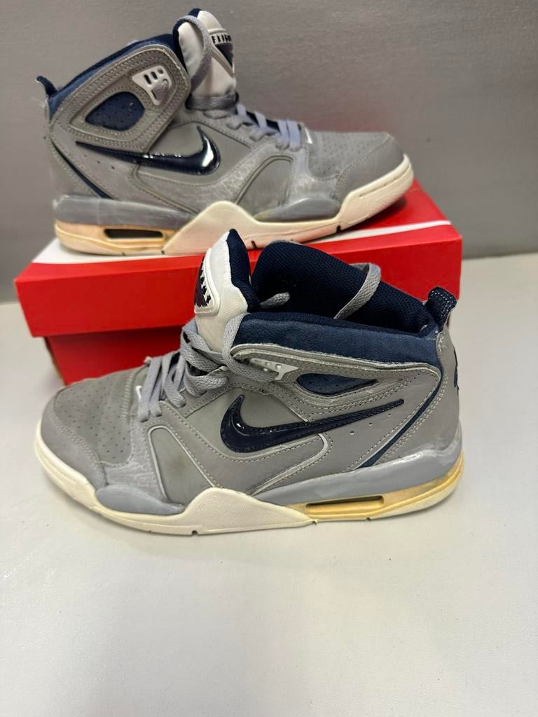 Nike retro flight maat 40 goede staat, Ophalen of Verzenden, Zo goed als nieuw