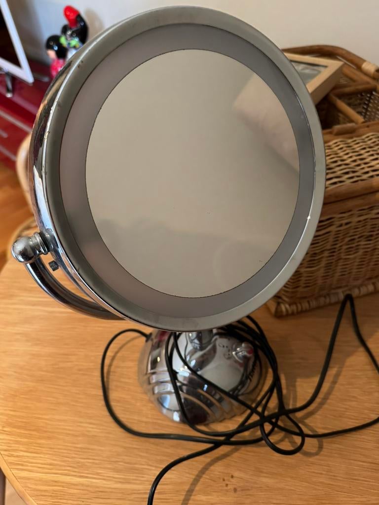 Babyliss vergrootspiegel met licht, Enlèvement
