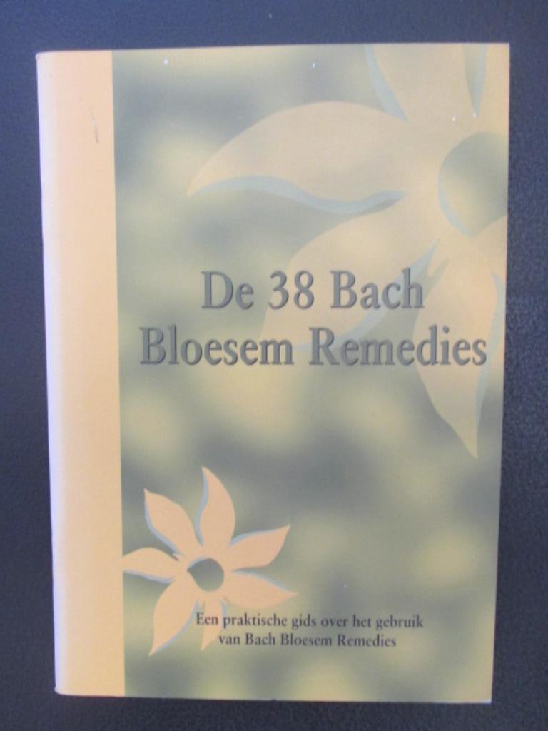 De 38 Bach Bloesem Remedies, Wigmore Publications Ltd, Kruiden en Alternatief, Ophalen of Verzenden, Zo goed als nieuw