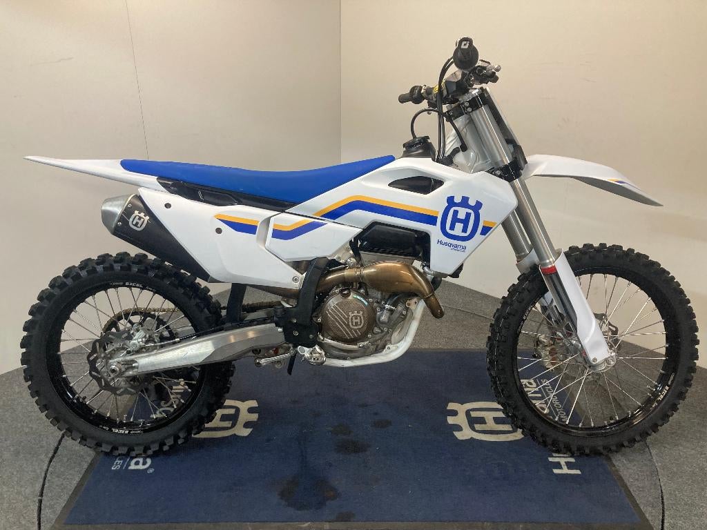 Husqvarna FC 250 MY'24 réf. LS 3250, Entreprise, Moto de cross, 1 cylindre, 250 cm³