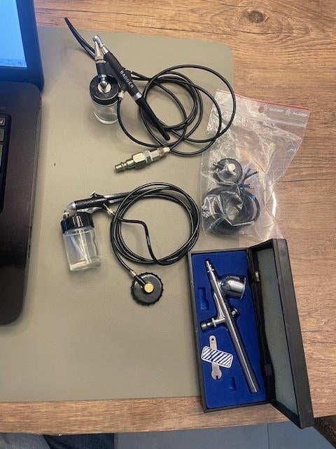 Airbrush set (lot), Hobby en Vrije tijd, Ophalen of Verzenden, Gebruikt, Airbrush en Accessoires