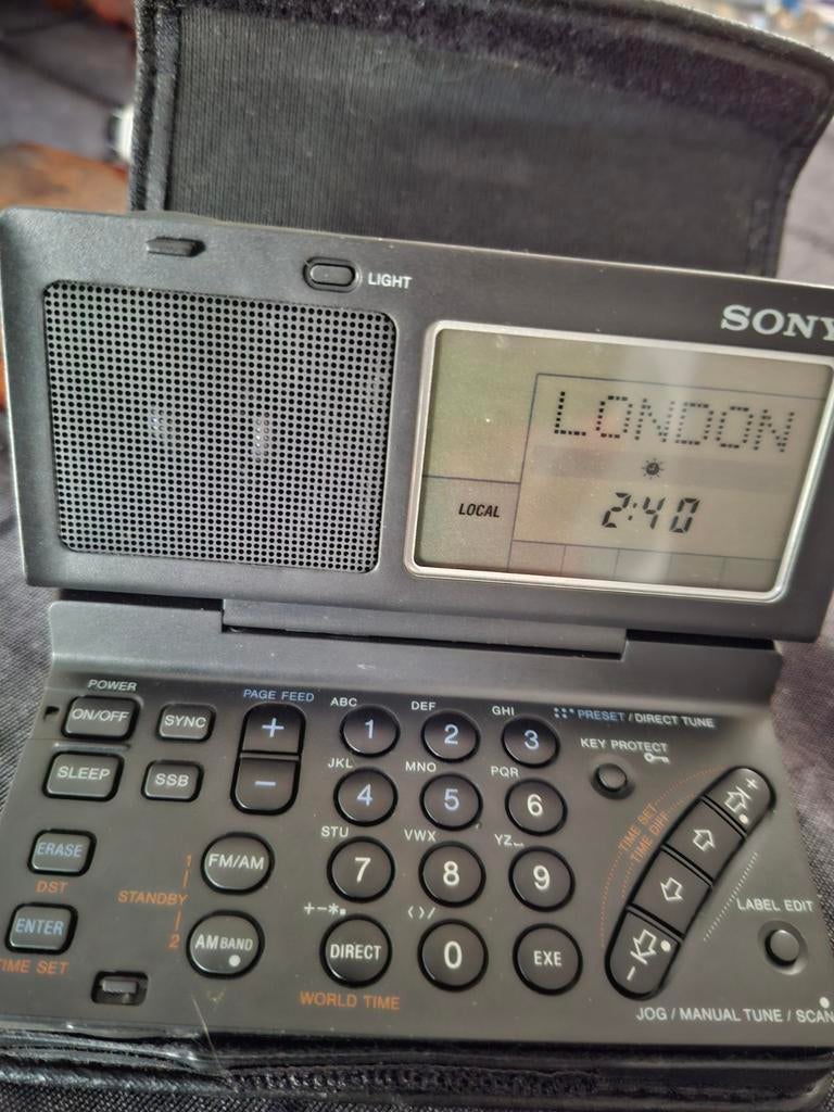 Zeldzame wereldradio sonny, Ophalen