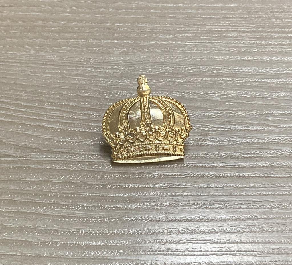 PIN - KROON - COURONNE - CROWN, Collections, Envoi, Utilisé, Autres sujets/thèmes, Insigne ou Pin's