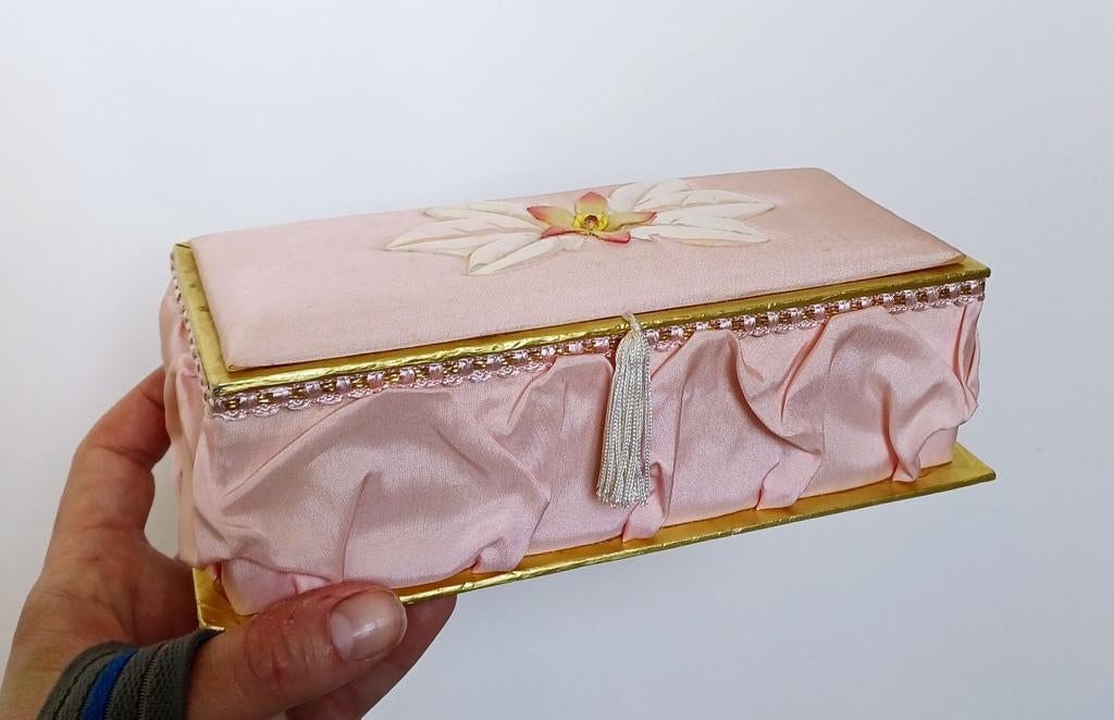 Oude Luxe pralines doos, Ophalen of Verzenden