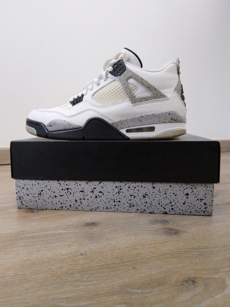 Ciment blanc rétro Jordan 4 (2016) EU 44,5/US 10,5, Vêtements | Hommes, Chaussures, Enlèvement ou Envoi, Air Jordan, Porté, Blanc