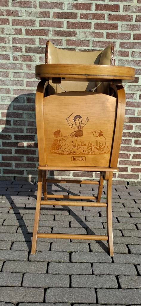 Antiek kinderstoel, Enlèvement