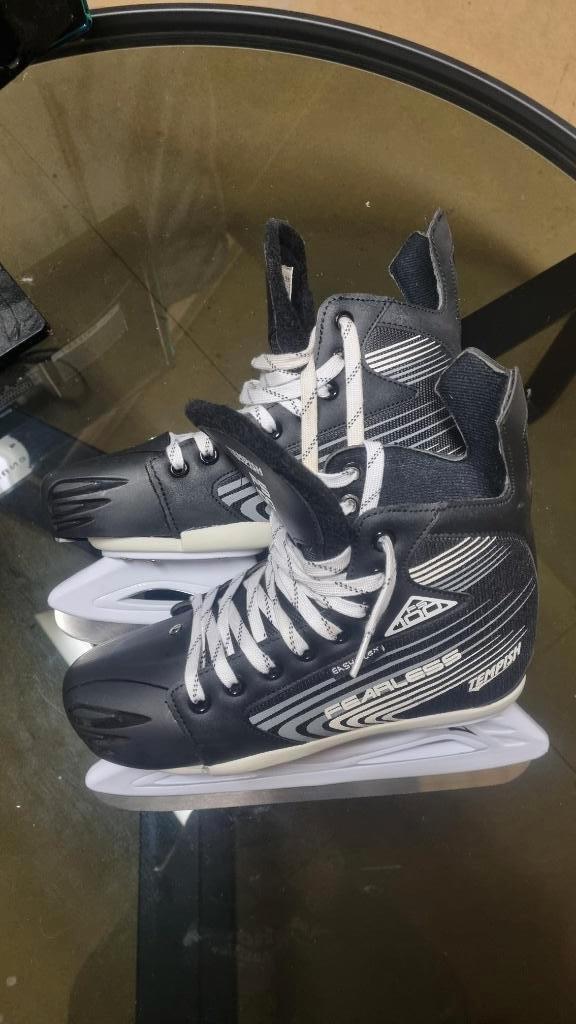 schaatsen merk Fearless maat 36 - 39, Sport en Fitness, Schaatsen, Ophalen of Verzenden, Gebruikt, IJshockeyschaatsen