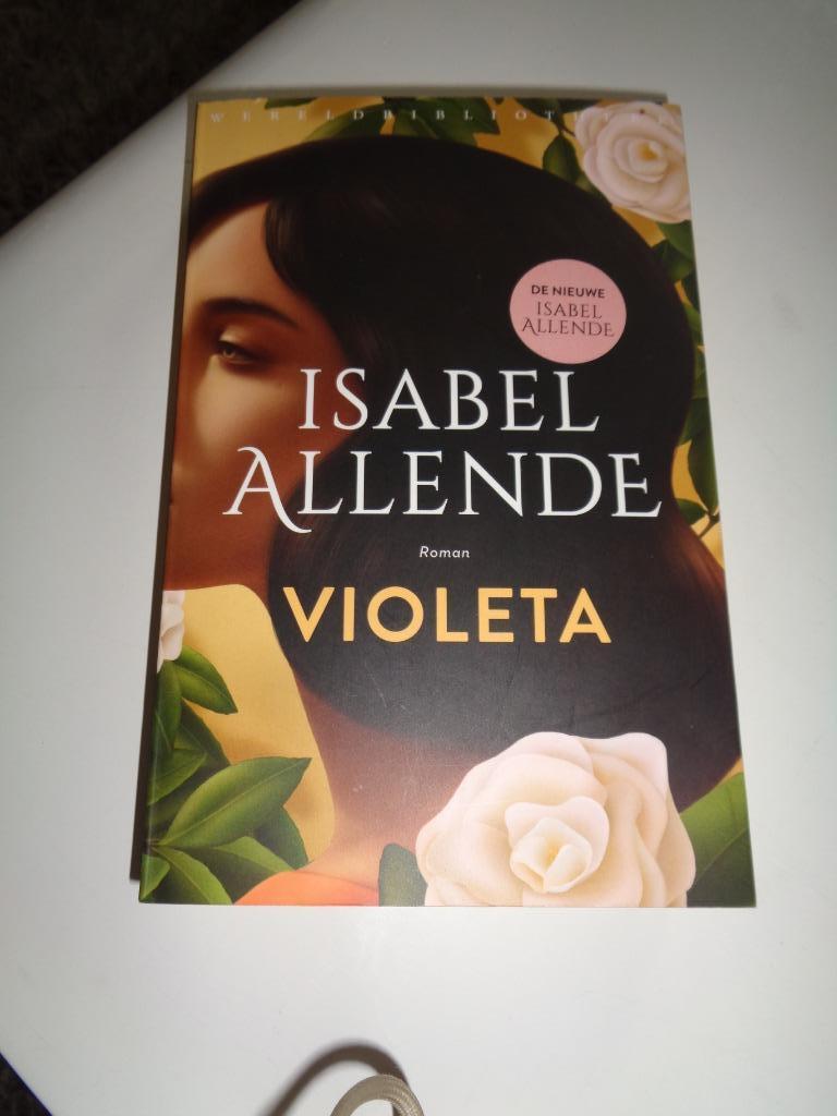 Boek 'Violeta' Isabel Allende, Enlèvement ou Envoi, Comme neuf, Isabel Allende