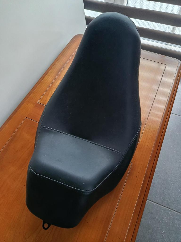 selle moto Harley, Motos, Enlèvement, Neuf