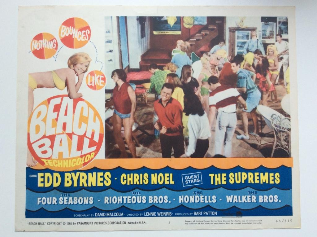 Beach Ball - Original lobby card 1965, Enlèvement ou Envoi, Rectangulaire horizontal, A1 jusqu'à A3, Utilisé
