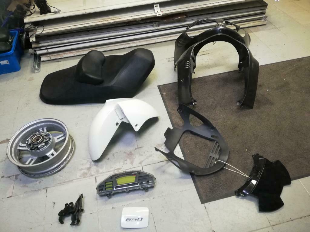 onderdelen suzuki burgman 650 van '02-'09, Ophalen of Verzenden, Gebruikt
