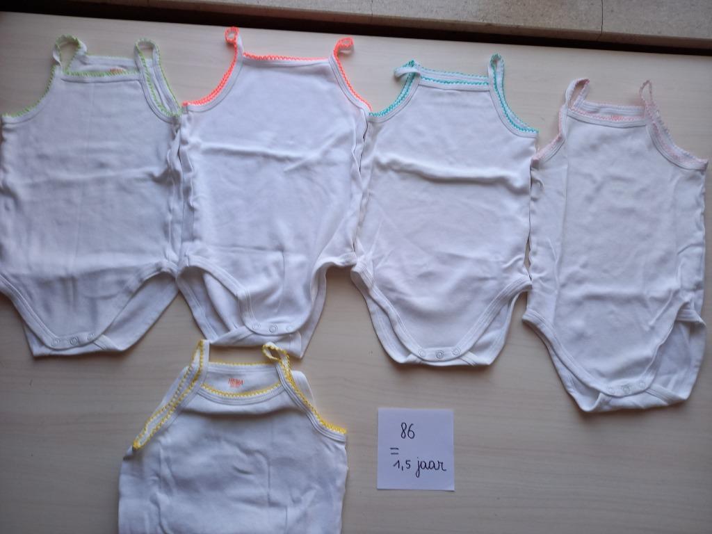Mooi pakket 5 body's of rompertjes maat 86, Kinderen en Baby's, Babykleding | Maat 86, Nacht- of Onderkleding, Jongetje of Meisje