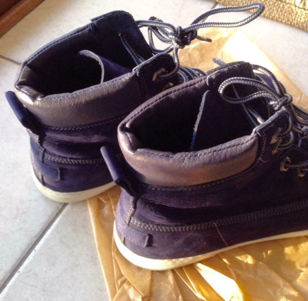 A vendre nouvelles chaussures femme en cuir SACHA, Vêtements | Femmes, Comme neuf, Enlèvement, Chaussures de danse, Bleu