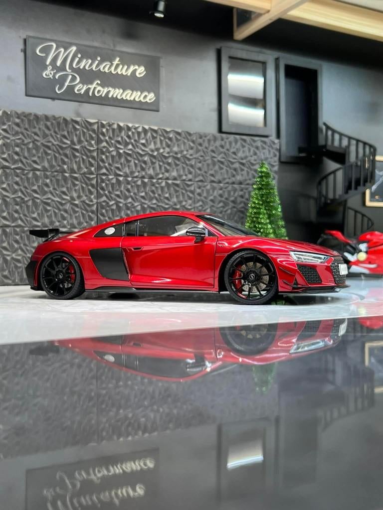 1/18 Audi R8 GT, Enlèvement ou Envoi, Voiture, Autres marques