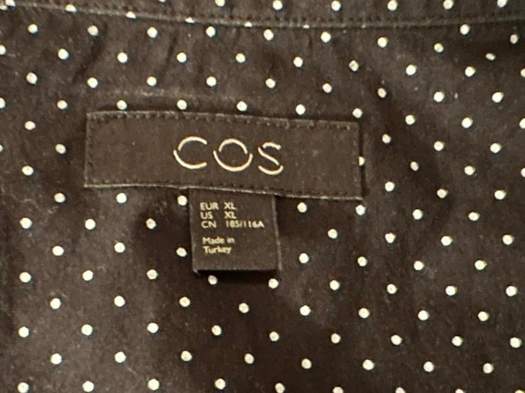 Exclusief kostuumhemd COS in nieuwstaat, Zwart, Ophalen of Verzenden, Zo goed als nieuw, Cos