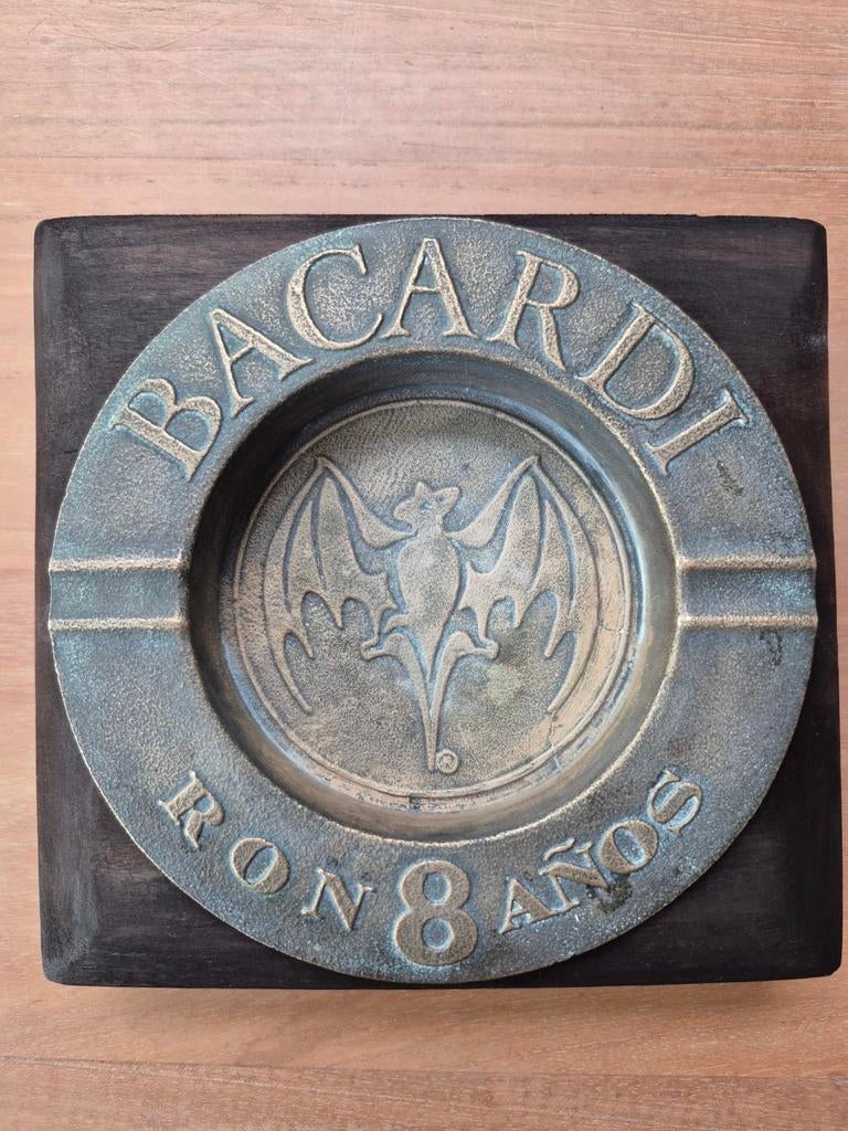 Bacardi 8 anos vintage asbak, Ophalen of Verzenden, Nieuw