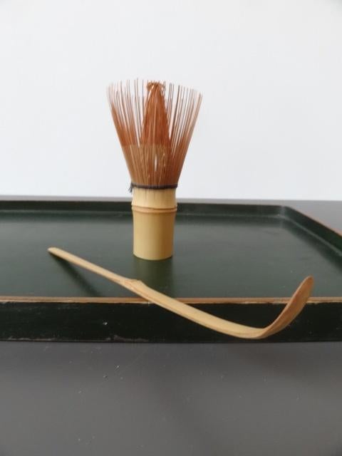 Batteur et cuillère en bambou pour la cérémonie du thé, Envoi