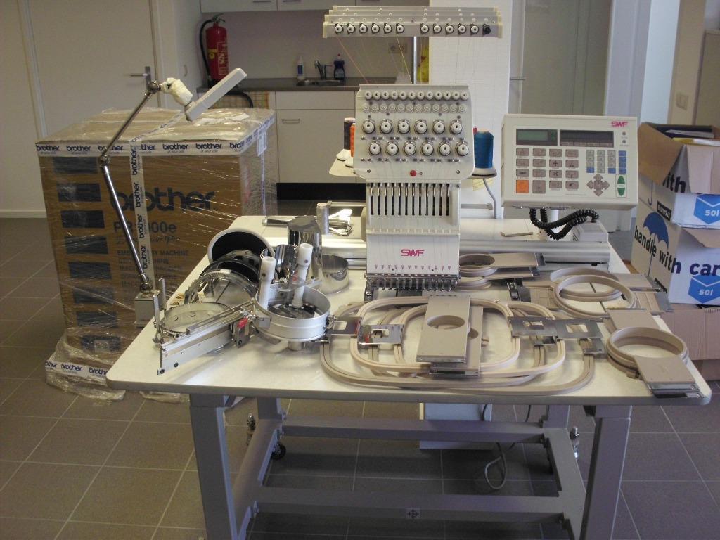 Te koop gevraagd SWF borduurmachine Stickmaschinen., Ophalen, Gebruikt, Machineborduren, Borduurmachine