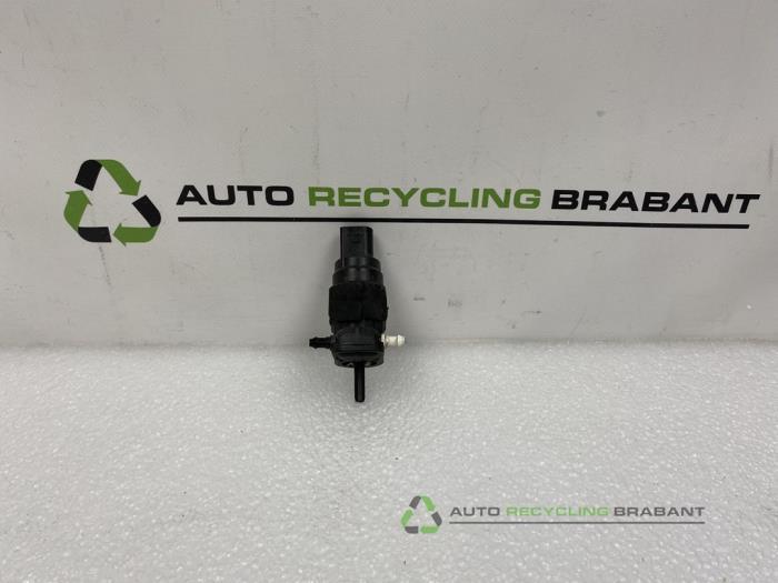 Pompe lave-glace avant d'un Audi A4, -, 3 mois de garantie, Utilisé, -