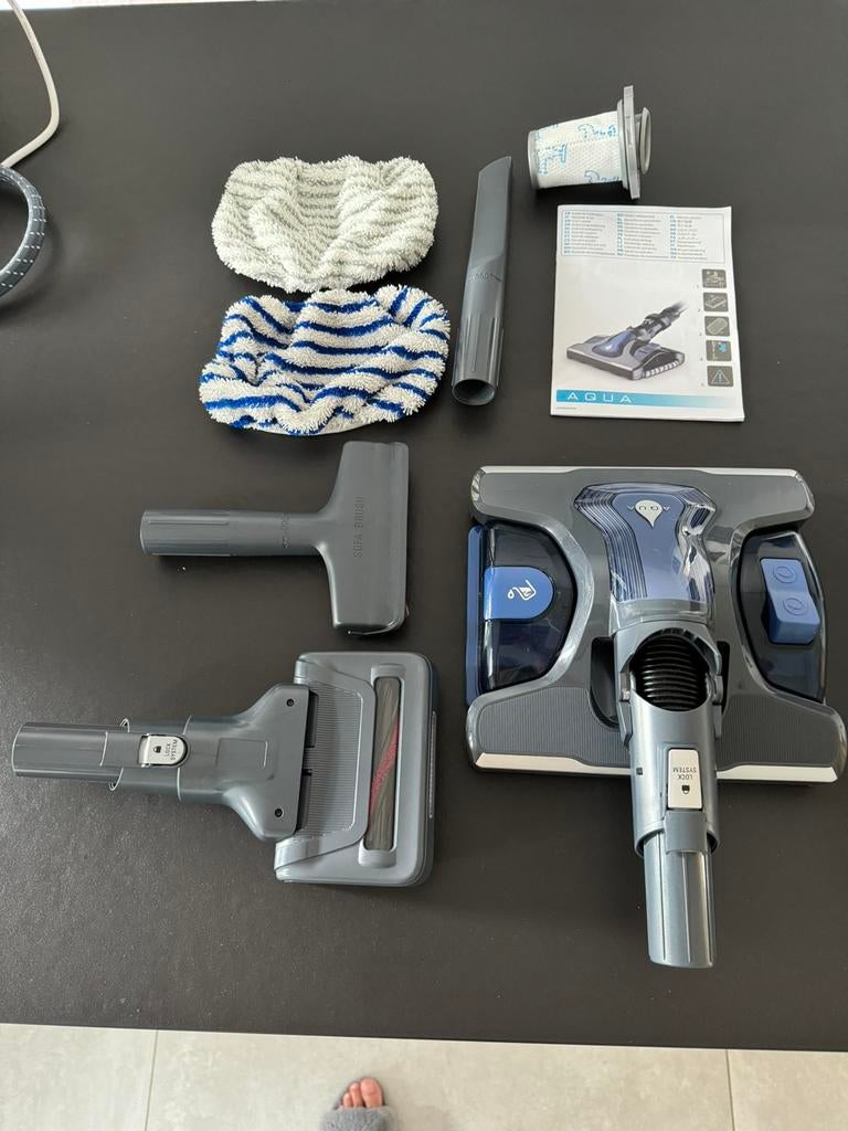 Brosse Rowenta Air Force Aqua, Enlèvement, Comme neuf, Aspirateur d'eau
