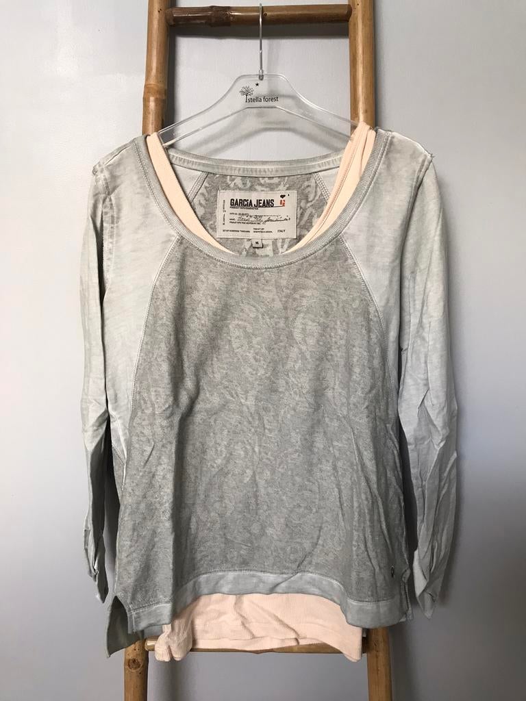 Pull gris avec top rose saumon Garcia. Taille M., Garcia, Porté, Taille 38/40 (M), Gris