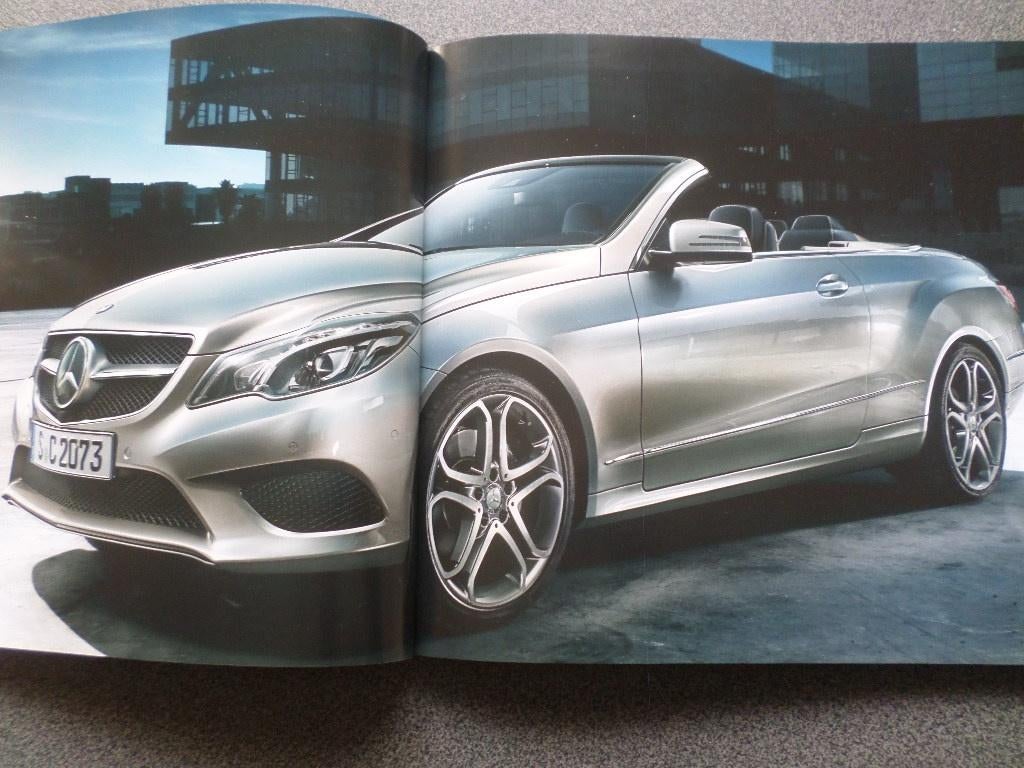 Brochure de la Mercedes E Coupé et Cabriolet 2013, Enlèvement ou Envoi, Mercedes