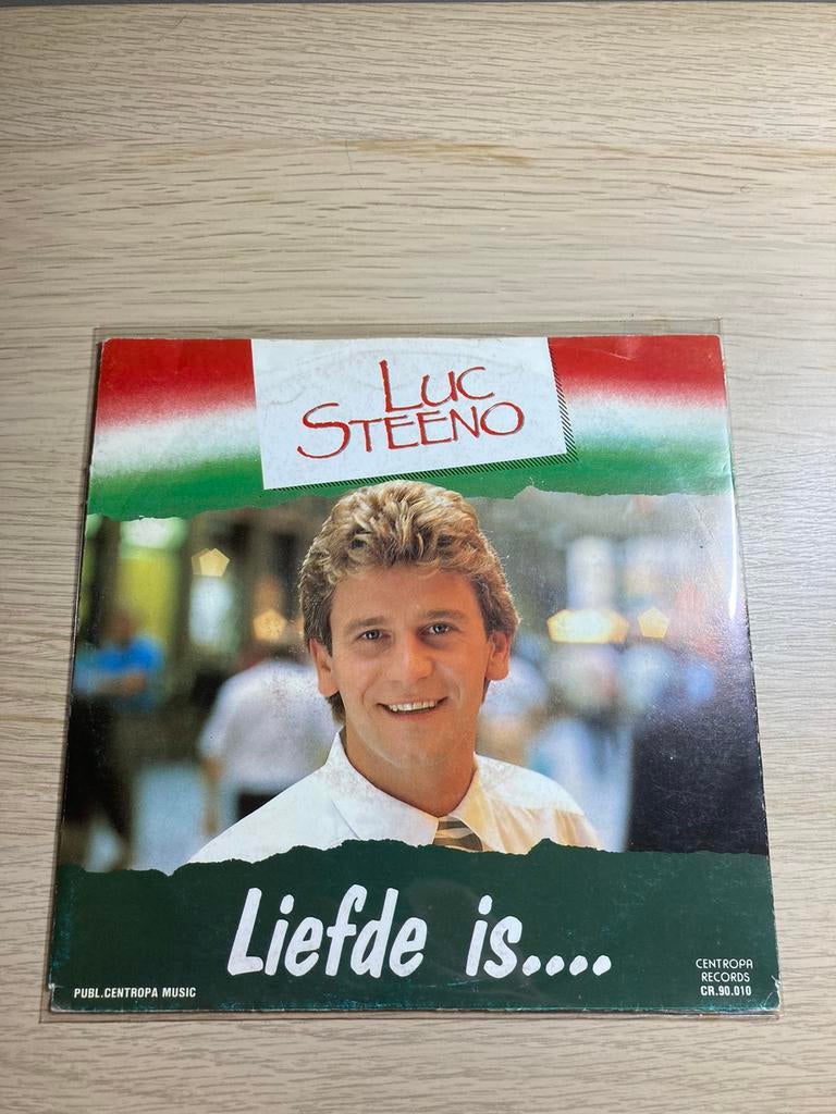 Luc steeno, Ophalen, Zo goed als nieuw
