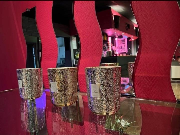 Hôtesse bar à champagne, Vacatures, Vacatures | Horeca en Traiteur, Starter, Vast contract, Geschikt als bijbaan, Variabele uren