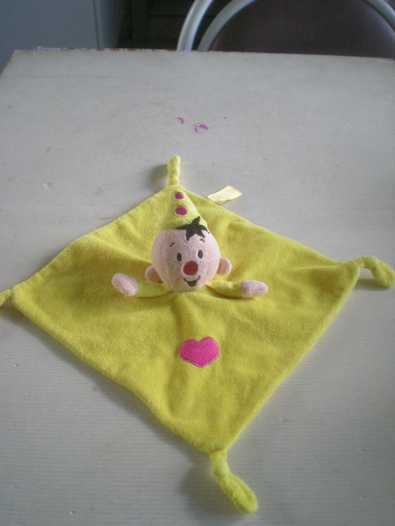 knuffeldoekje bumba, Kinderen en Baby's, Ophalen of Verzenden, Zo goed als nieuw
