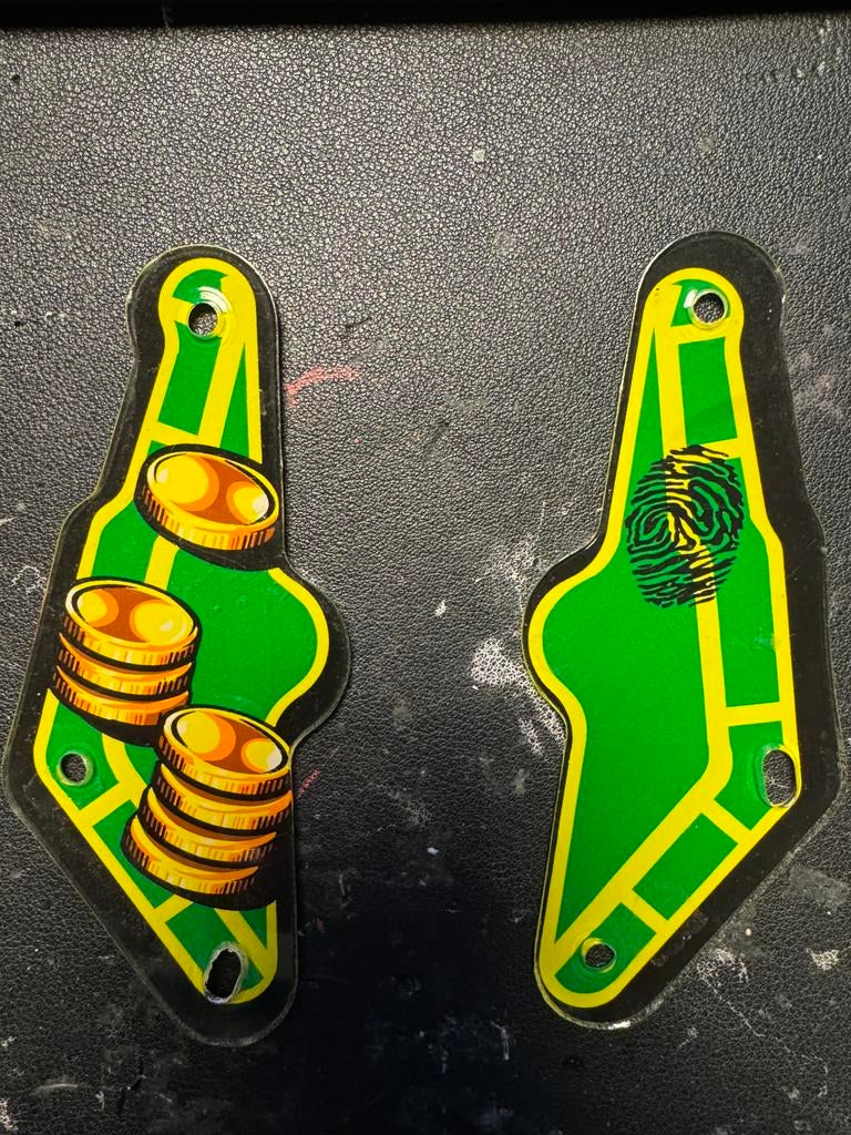 Slingshots who dunnit, Enlèvement ou Envoi, Flipper (jeu)