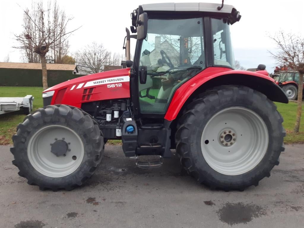 MASSEY FERGUSON 5612, Ophalen, 80 tot 120 Pk, Gebruikt, 5000 tot 7500