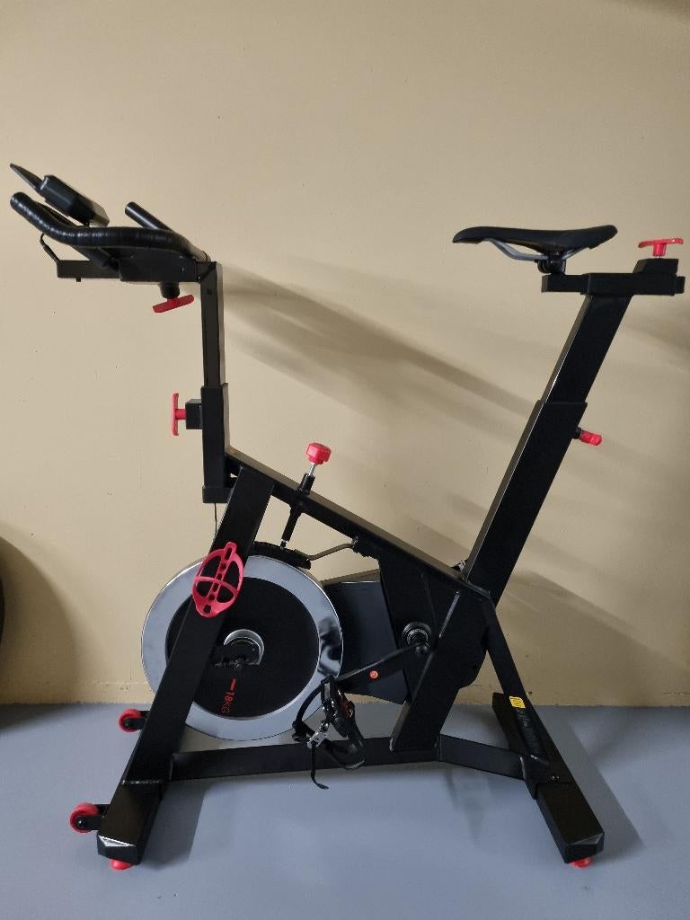 Hometrainer, spinfiets Decathlon Domyos 500, Enlèvement, Métal, Jambes, Vélo d'appartement