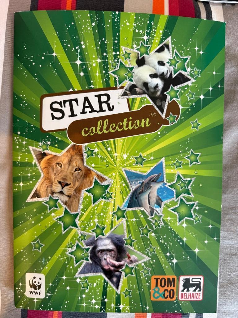 Boek delhaize star collection compleet met kaarten, Autres supermarchés, Enlèvement ou Envoi