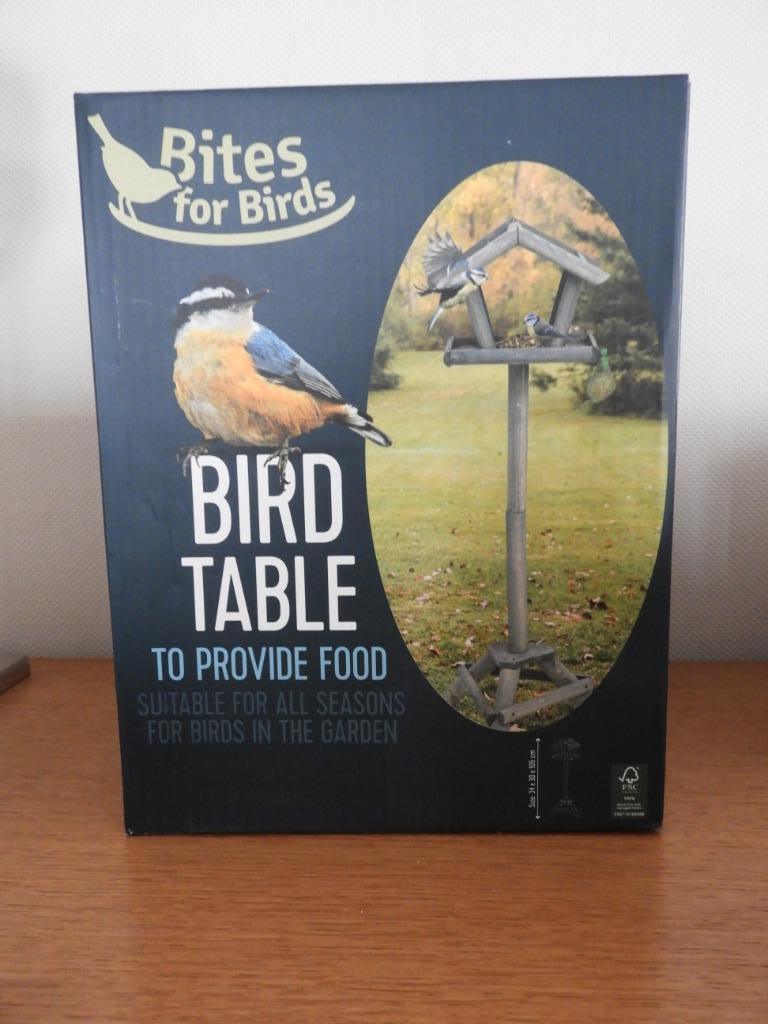 vogelhuisje met eten, Ophalen, Nieuw