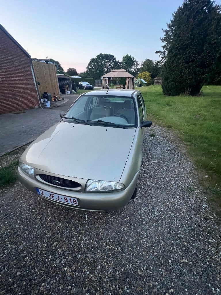 Goed onderhouden en betrouwbare wagen, Auto's, Ford, Particulier, Fiësta, Benzine, 5 deurs, Handgeschakeld, Bruin, Beige, Leder en Stof