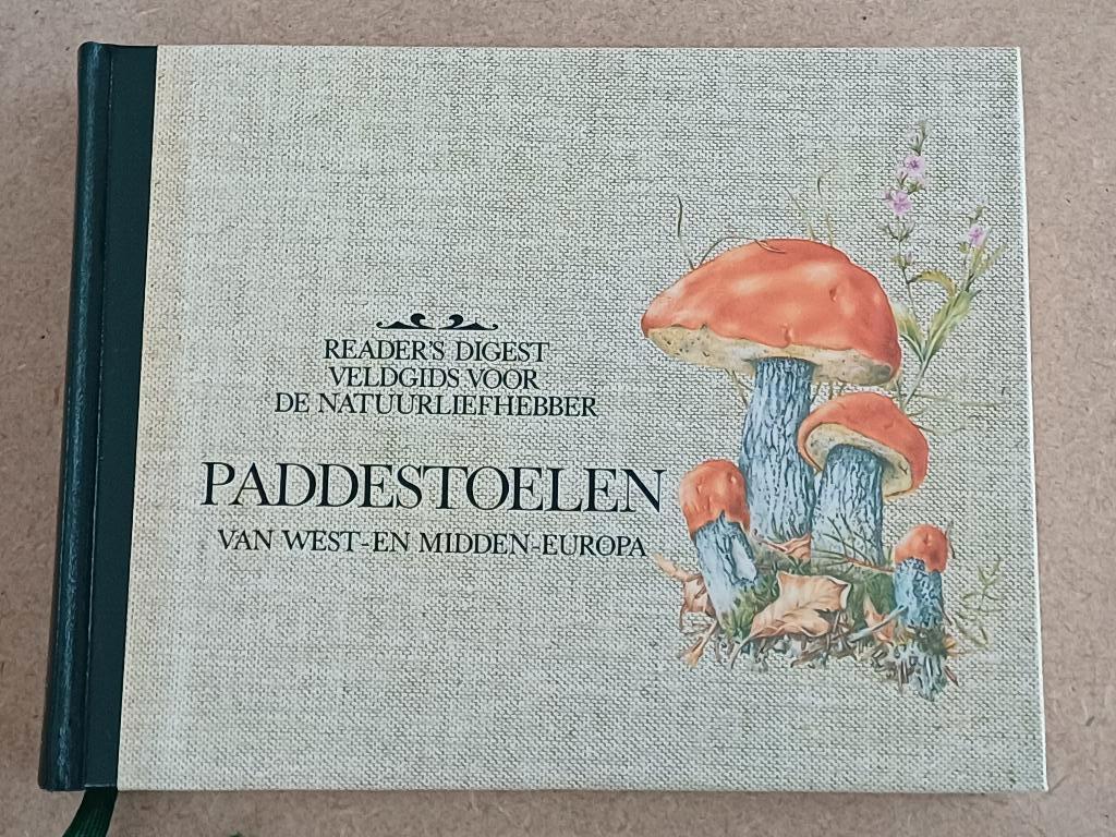 Readers' Digest Paddestoelen, Boeken, Ophalen of Verzenden, Zo goed als nieuw