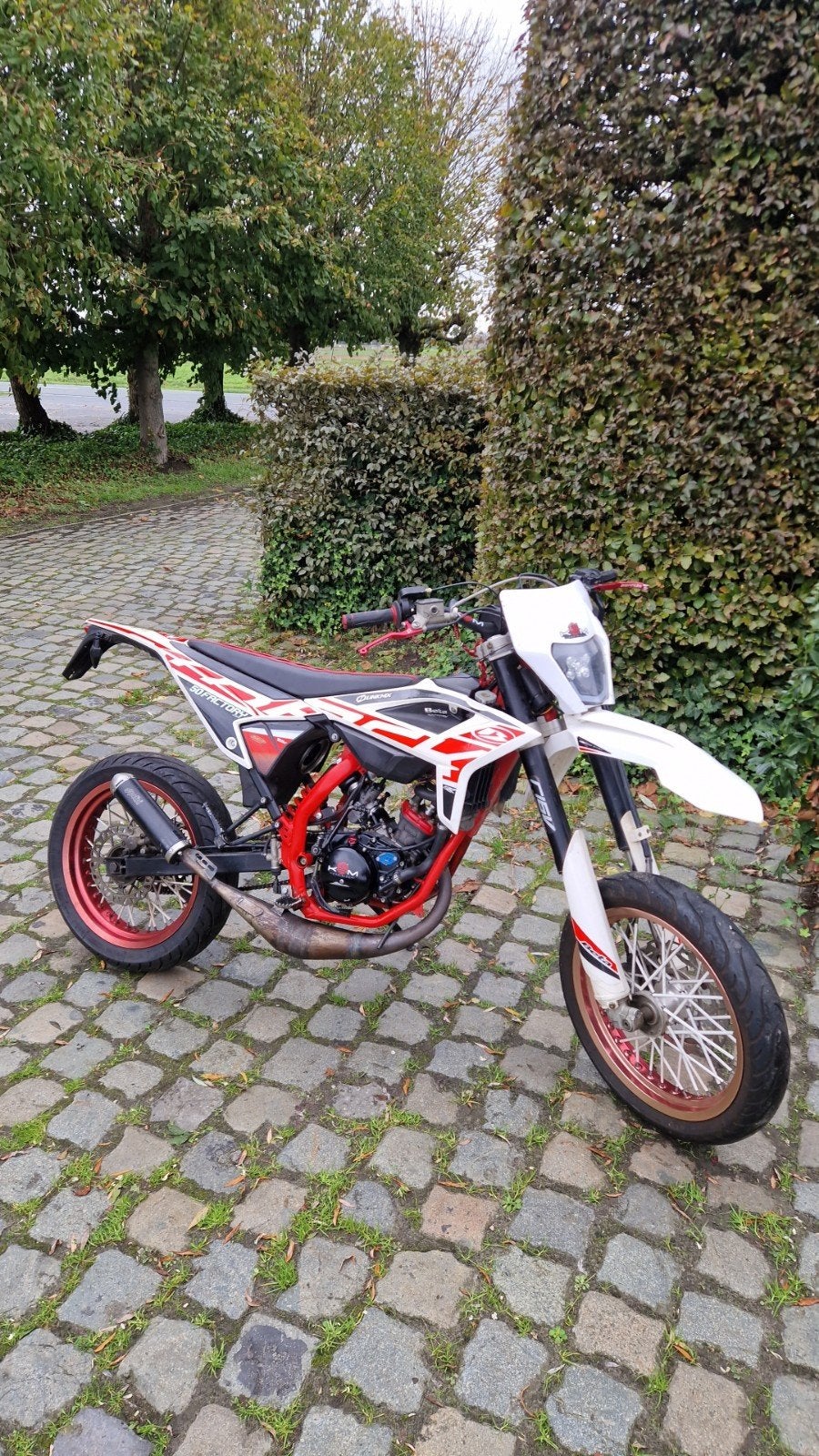 2022 beta rr50 track, Fietsen en Brommers, Ophalen