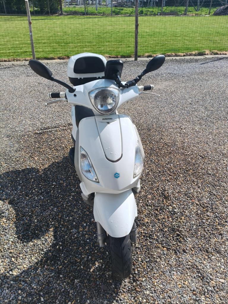 Piaggio 125 fly, Ophalen