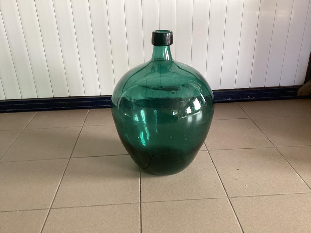 Grote groene vaas., Ophalen, Zo goed als nieuw, Groen
