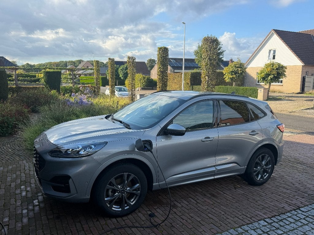 Ford Kuga 2.5i PHEV Aut. 165kW ST-Line (2 ans de garantie), Autos, Argent ou Gris, Achat, Noir, 5 portes