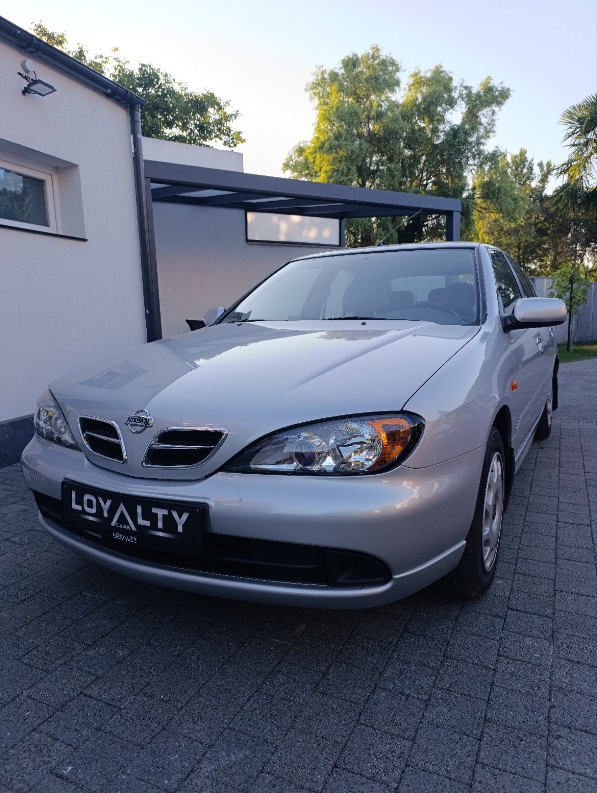 Nissan Primera | 1,6i | 89 100 km ! | Parfait état + CLIMATI, Argent ou Gris, Achat, 4 portes, Entreprise