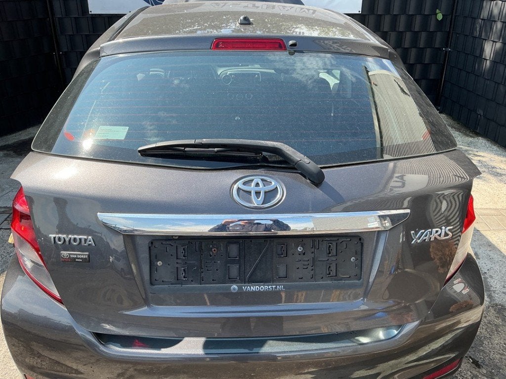 HAYON ARRIÈRE / MALLE Toyota Yaris III (P13), Toyota, Utilisé, Toyota-Allee 2
50858  Köln, DE, Toyota Deutschland GmbH