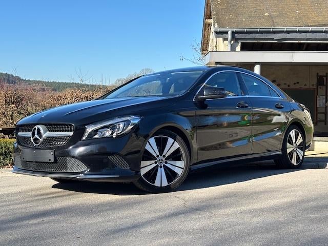 Mercedes-Benz CLA 180 D, Auto's, Mercedes-Benz, Voorwielaandrijving, Euro 6, 4 cilinders, Leder en Stof