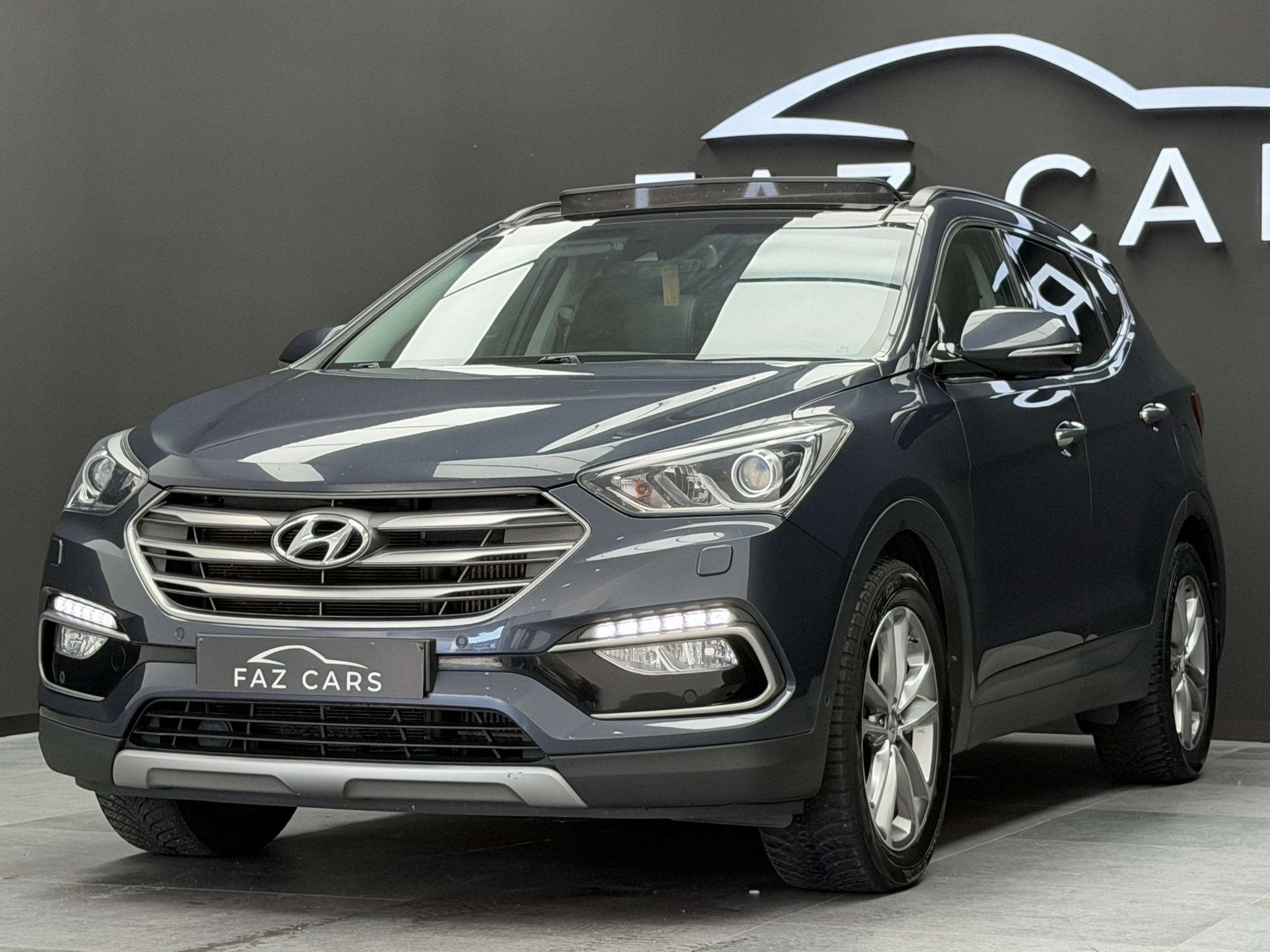 Hyundai Santa Fe 2.2 CRDi 4WD Executive * CUIR + GPS + CAMÉ, Autos, Hyundai, Cuir, 174 g/km, Euro 6, Entreprise
