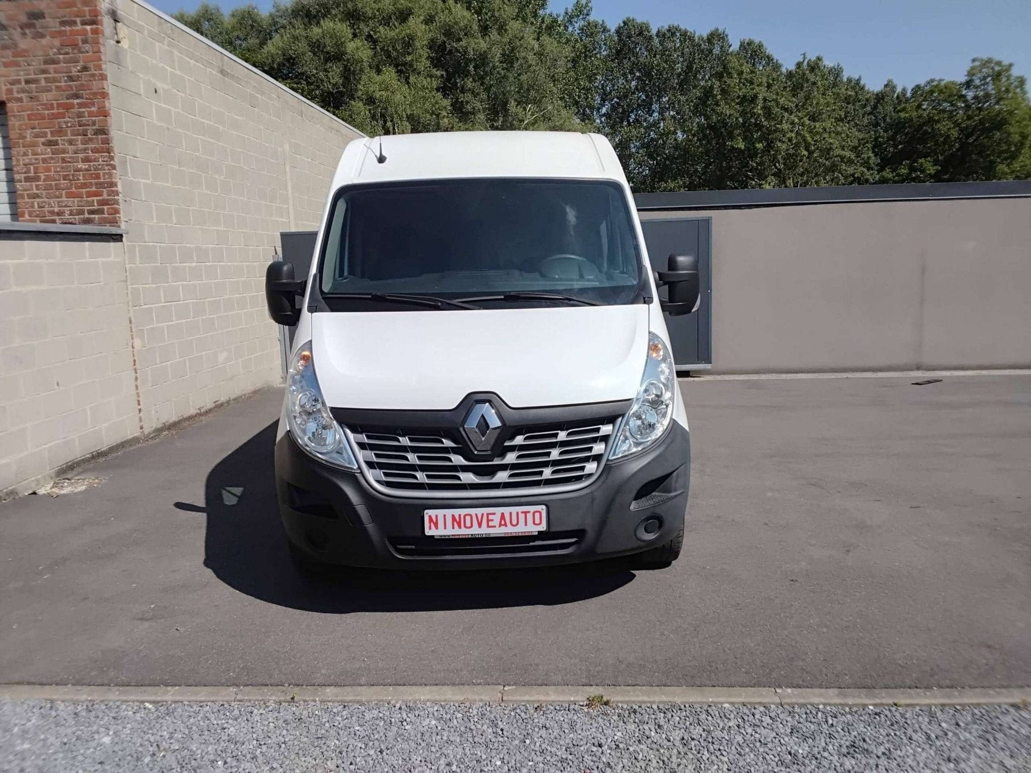 Renault Master 2.3 dCi 35 L2H2 NAVI PARKHULP ACHTER AIRCO BL, Auto's, Bestelwagens en Lichte vracht, Voorwielaandrijving, 4 deurs