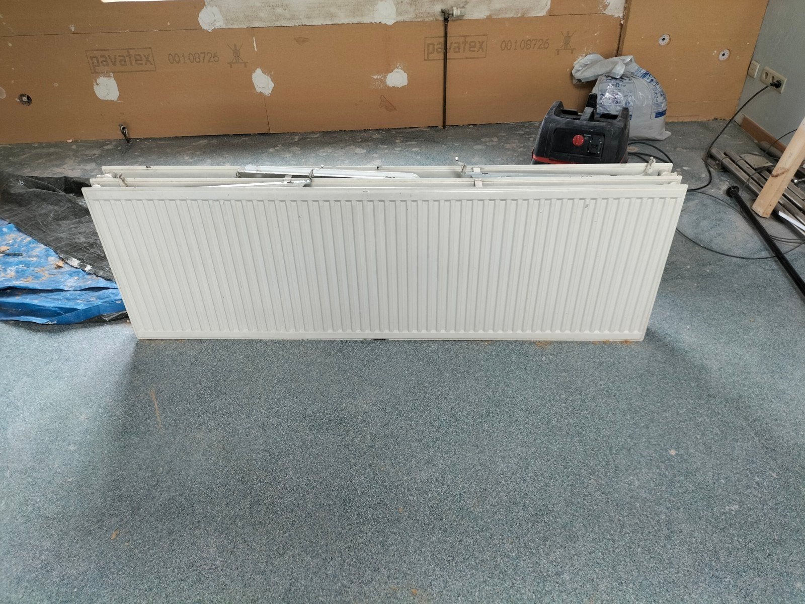 Grand radiateur/ chauffage., Enlèvement, Radiateur