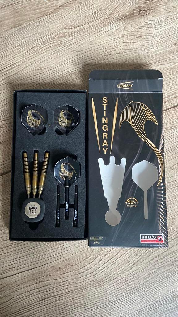 Bull’s stingray 24G, Sport en Fitness, Darts, Ophalen of Verzenden, Zo goed als nieuw